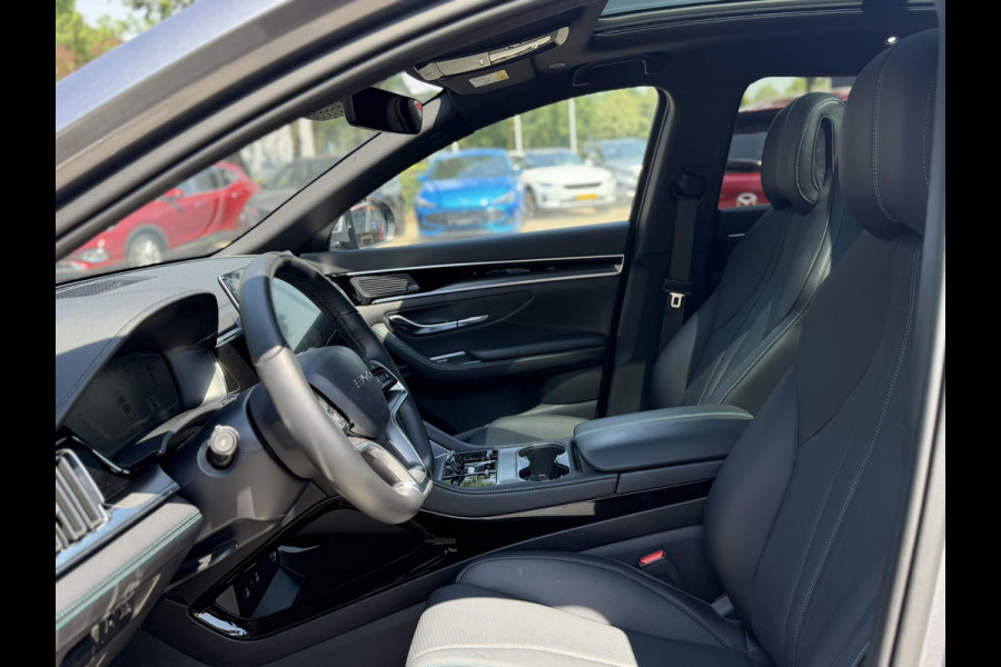 BYD Seal U DM-i Comfort 1.5 DM-i FWD 9000 KM ! 125km electrisch rijbereik | 6 jaar volledige BYD GARANTIE TM 2031 | FULL OPTION
