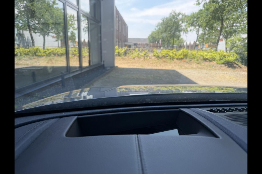 BYD Seal U DM-i Comfort 1.5 DM-i FWD 9000 KM ! 125km electrisch rijbereik | 6 jaar volledige BYD GARANTIE TM 2031 | FULL OPTION