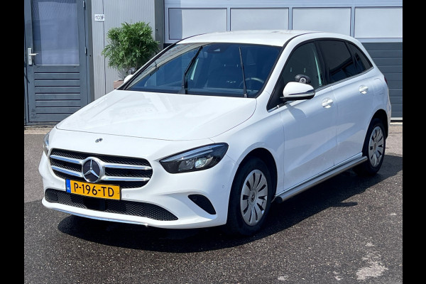Mercedes-Benz B-Klasse 200d / AUTOMAAT / CAMERA / NAP / LEER / XENON / TELEFOON / 1e EIGENAAR