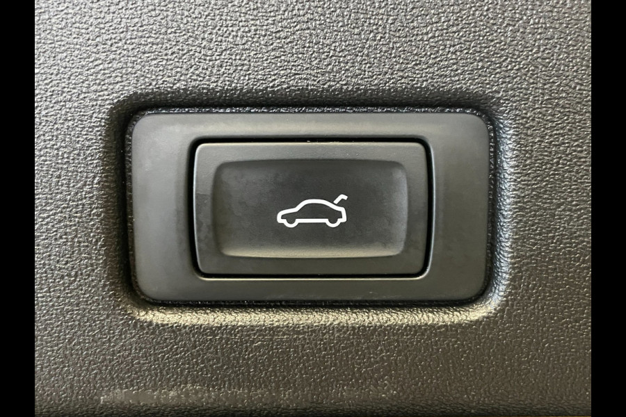 Audi Q4 e-tron 40 Launch Edition Advanced Plus 77 kWh|91%SOH|VOLLEDER|PANO|ACC|CARPLAY|CAMERA|CLIMATE+CRUISE CONTROL|NAP|NL|IN.BTW