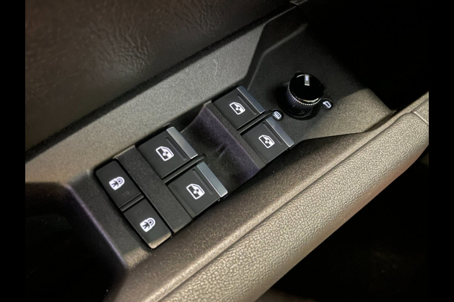 Audi Q4 e-tron 40 Launch Edition Advanced Plus 77 kWh|91%SOH|VOLLEDER|PANO|ACC|CARPLAY|CAMERA|CLIMATE+CRUISE CONTROL|NAP|NL|IN.BTW