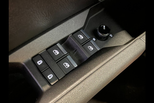 Audi Q4 e-tron 40 Launch Edition Advanced Plus 77 kWh|91%SOH|VOLLEDER|PANO|ACC|CARPLAY|CAMERA|CLIMATE+CRUISE CONTROL|NAP|NL|IN.BTW