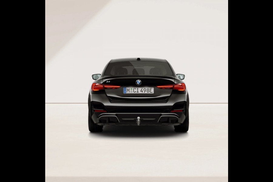 BMW i4 xDrive40 M-Sport Pro - Dak - Memory - Trekhaak - Driving Ass Prof - Head-up