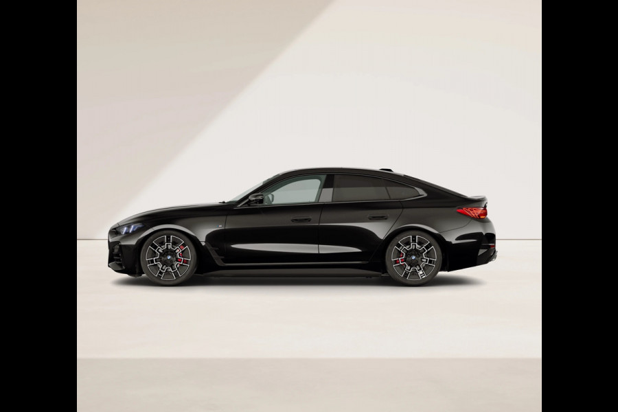BMW i4 xDrive40 M-Sport Pro - Dak - Memory - Trekhaak - Driving Ass Prof - Head-up