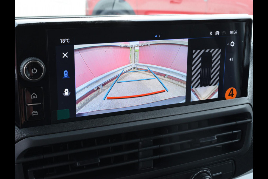 Opel Vivaro Electric L2 75 kWh | tot 8 jaar garantie | laadruimtebetimmering | dodehoek detectie | Apple Carplay | camera | parkeersensoren voor & achter | Comfort scheidingswand | rijklaarprijs