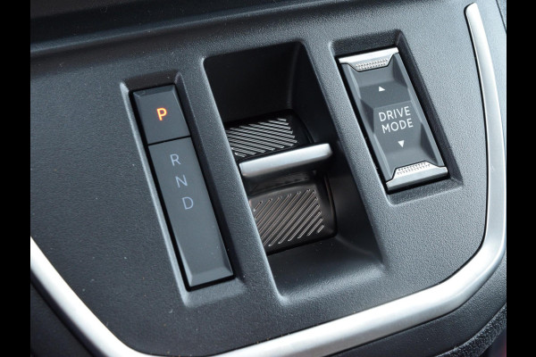 Opel Vivaro Electric L2 75 kWh | tot 8 jaar garantie | laadruimtebetimmering | dodehoek detectie | Apple Carplay | camera | parkeersensoren voor & achter | Comfort scheidingswand | rijklaarprijs
