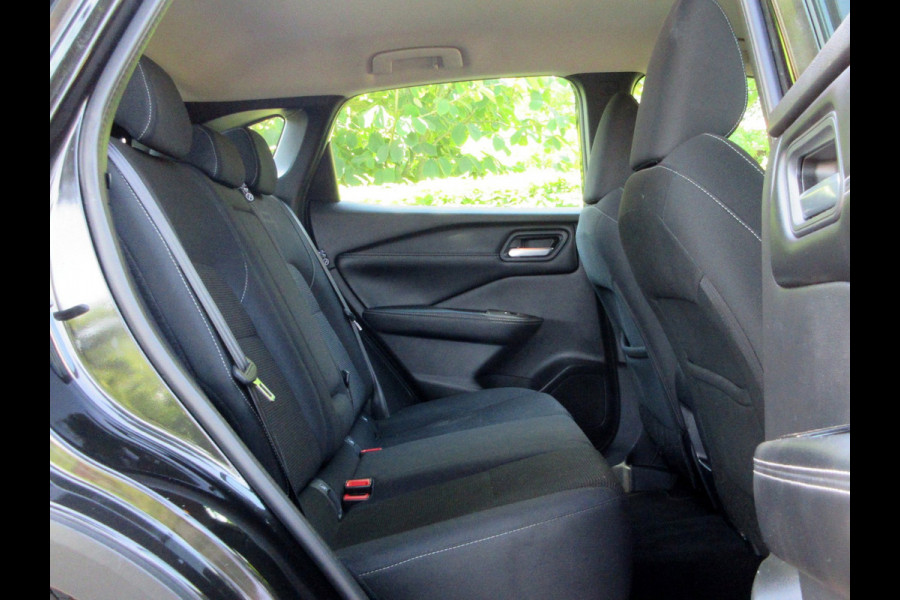 Nissan QASHQAI 1.3 MHEV Xtronic Business * Carplay * Camera *