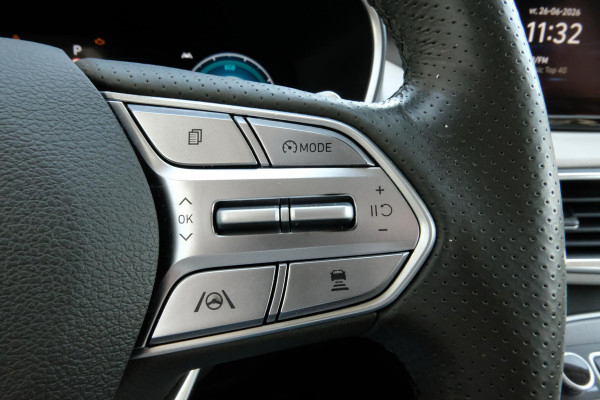 Hyundai Santa Fe 1.6 T-GDI PHEV Premium Plus Sky 265pk | Trekhaak | Schuif-Kantel dak | Krell Audio | 360°C Camera