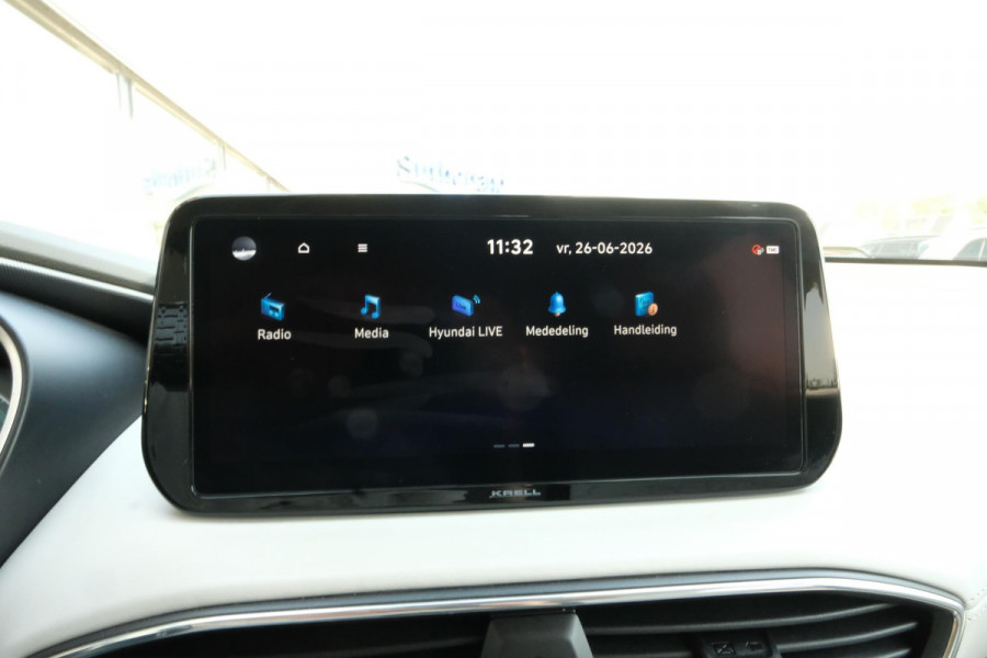 Hyundai Santa Fe 1.6 T-GDI PHEV Premium Plus Sky 265pk | Trekhaak | Schuif-Kantel dak | Krell Audio | 360°C Camera