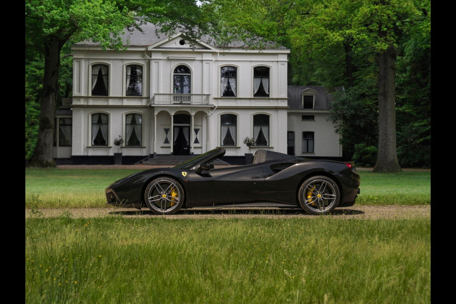 Ferrari 488 3.9 Spider HELE | Racing Seats | Veel carbon!