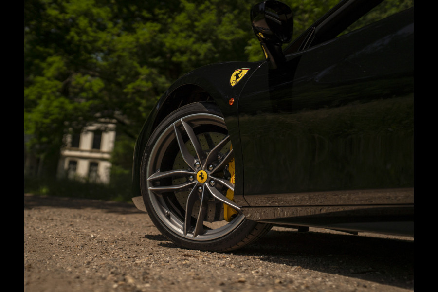Ferrari 488 3.9 Spider HELE | Racing Seats | Veel carbon!