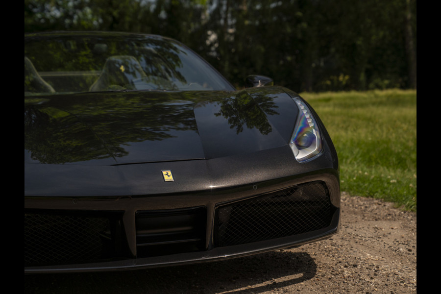 Ferrari 488 3.9 Spider HELE | Racing Seats | Veel carbon!