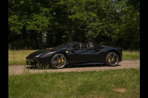 Ferrari 488 3.9 Spider HELE | Racing Seats | Veel carbon!