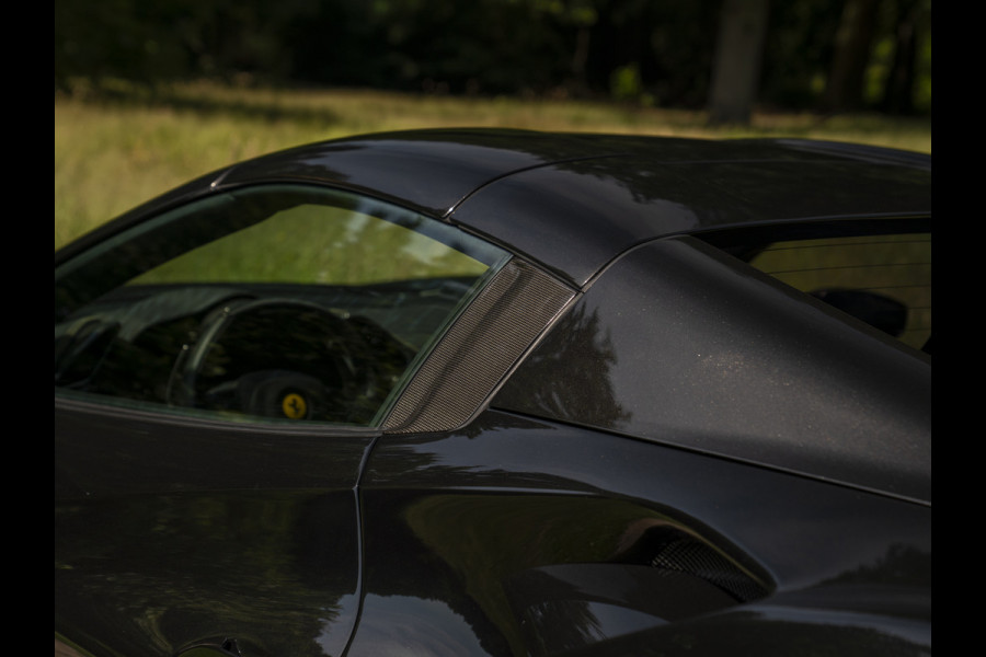 Ferrari 488 3.9 Spider HELE | Racing Seats | Veel carbon!