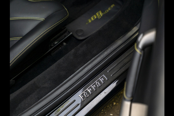Ferrari 488 3.9 Spider HELE | Racing Seats | Veel carbon!