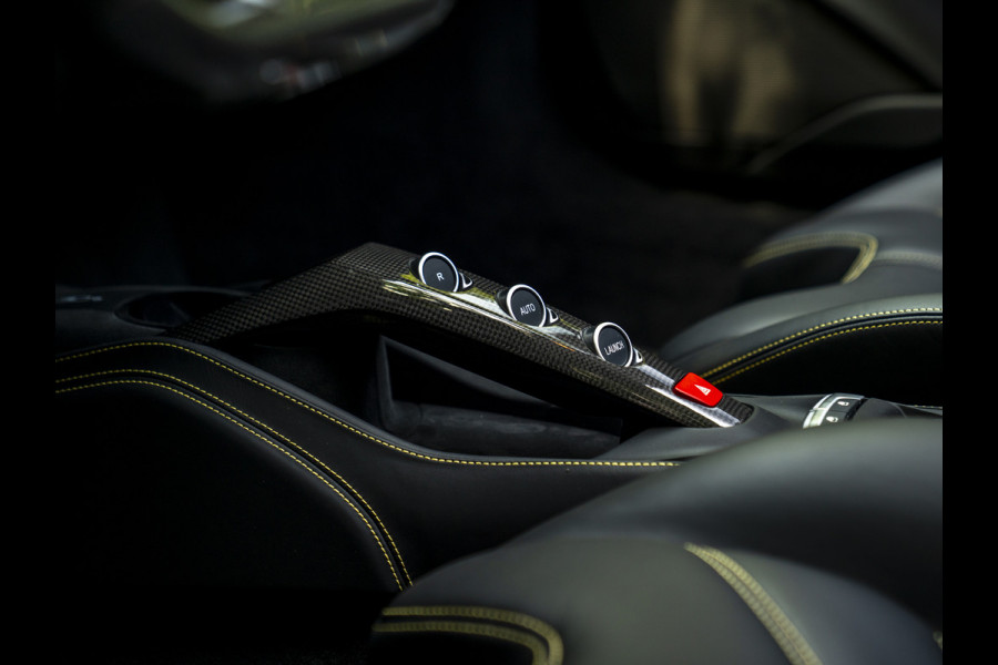 Ferrari 488 3.9 Spider HELE | Racing Seats | Veel carbon!