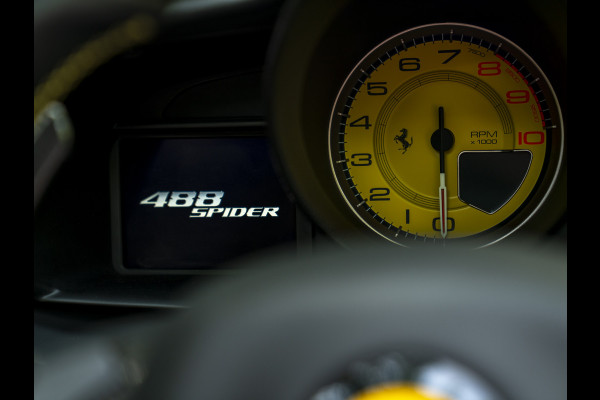 Ferrari 488 3.9 Spider HELE | Racing Seats | Veel carbon!