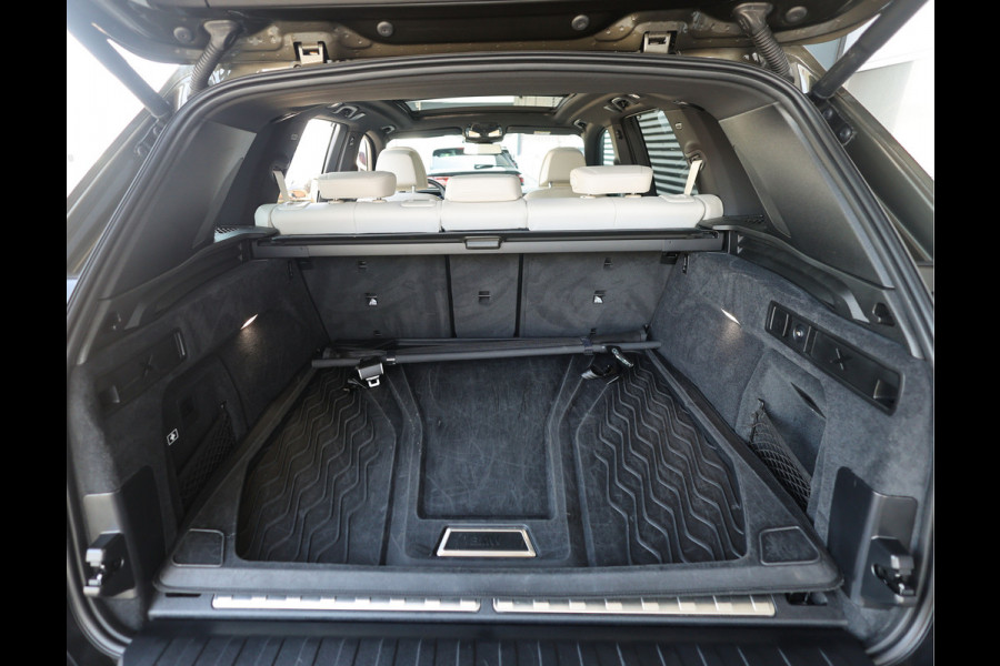 BMW X5 50e xDrive Individual - Pano - Trekhaak