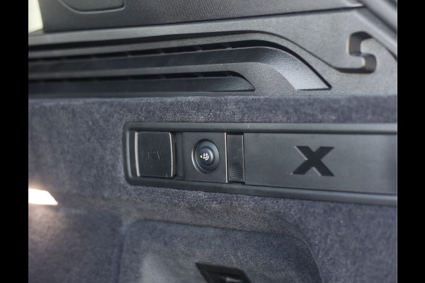 BMW X5 50e xDrive Individual - Pano - Trekhaak