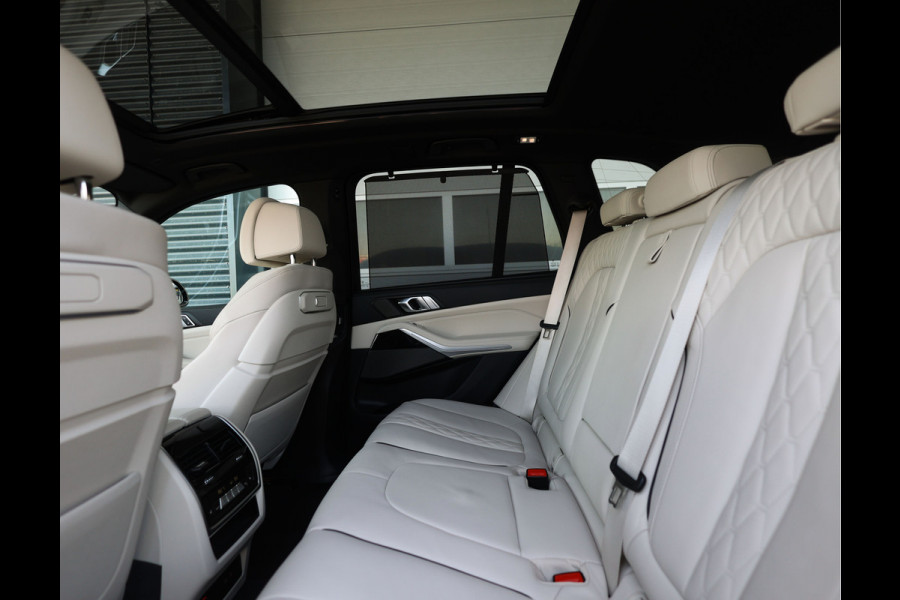 BMW X5 50e xDrive Individual - Pano - Trekhaak