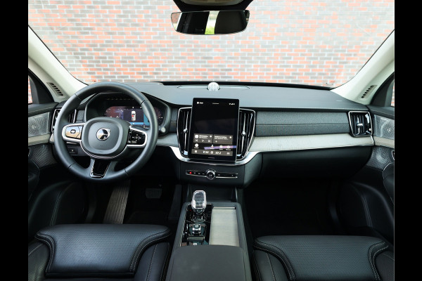 Volvo XC90 T8 AWD Plus Dark | Pano - Trekhaak - Bowers&Wilkins