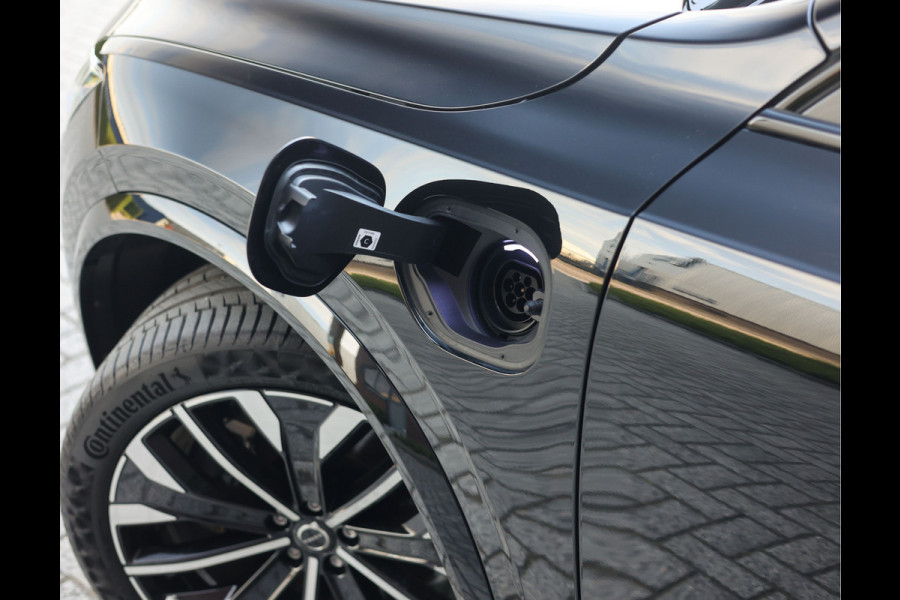 Volvo XC90 T8 AWD Plus Dark | Pano - Trekhaak - Bowers&Wilkins