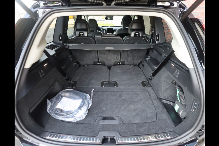 Volvo XC90 T8 AWD Plus Dark | Pano - Trekhaak - Bowers&Wilkins