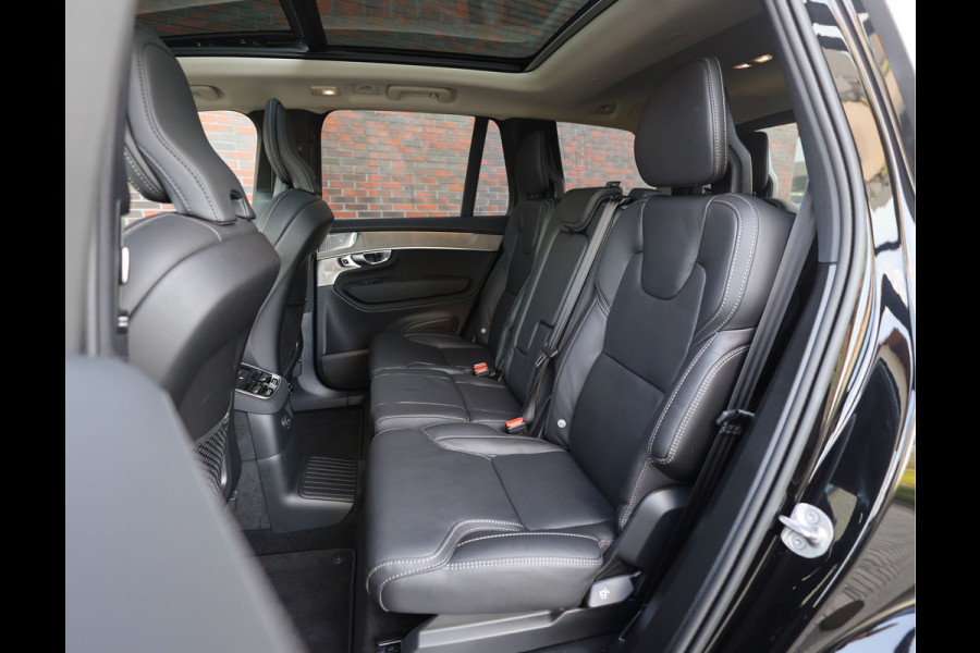 Volvo XC90 T8 AWD Plus Dark | Pano - Trekhaak - Bowers&Wilkins