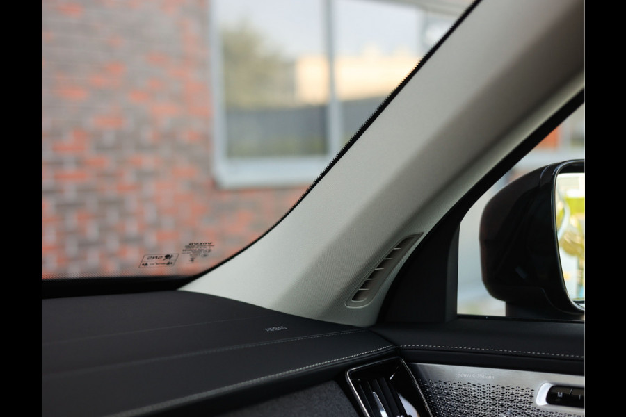 Volvo XC90 T8 AWD Plus Dark | Pano - Trekhaak - Bowers&Wilkins