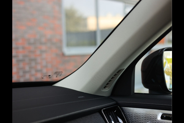 Volvo XC90 T8 AWD Plus Dark | Pano - Trekhaak - Bowers&Wilkins