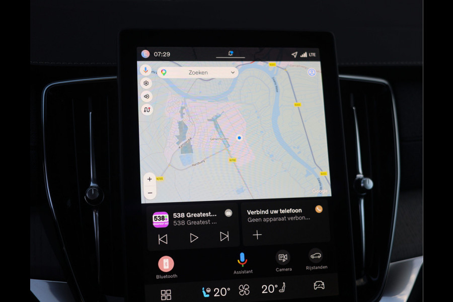 Volvo XC90 T8 AWD Plus Dark | Pano - Trekhaak - Bowers&Wilkins