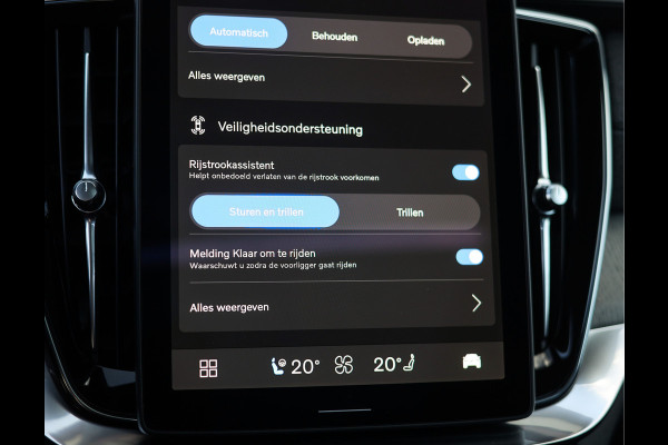 Volvo XC90 T8 AWD Plus Dark | Pano - Trekhaak - Bowers&Wilkins