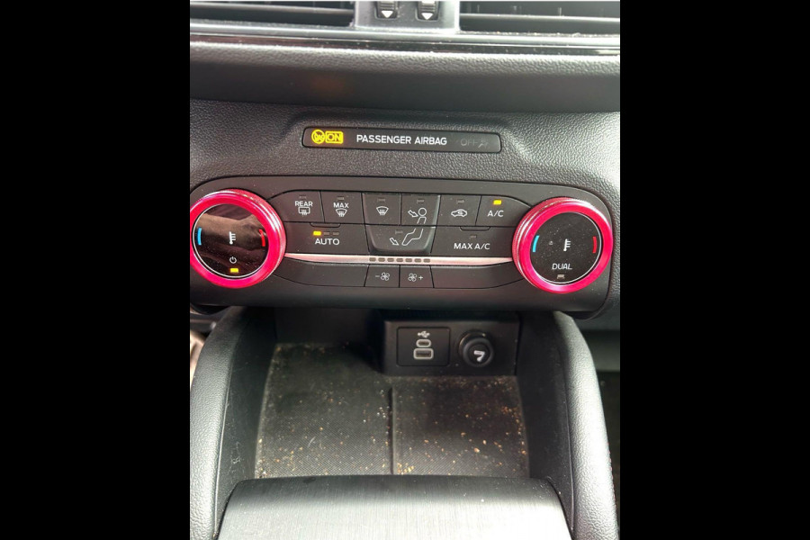 Ford Kuga 2.5 PHEV ST-Line X | SYNC 3 Navigatie| Parkeercamera | Privacy Glass