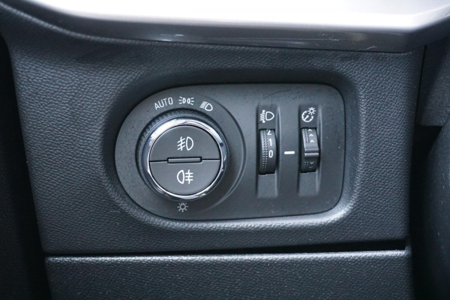 Opel Mokka-e Edition 50-kWh + CAMERA / LED / APPLE CARPLAY