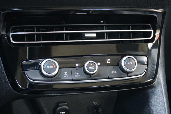Opel Mokka Edition 50-kWh + CAMERA / LED / APPLE CARPLAY
