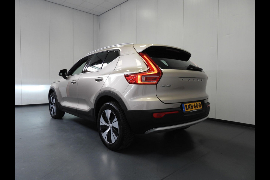 Volvo XC40 1.5 T4 Plug-In Hybrid Core Bright NAVI/CAMERA/LED/18"LMV!
