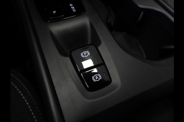 Volvo XC40 1.5 T4 Plug-In Hybrid Core Bright NAVI/CAMERA/LED/18"LMV!