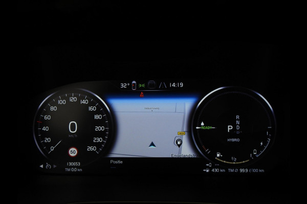 Volvo XC40 1.5 T4 Plug-In Hybrid Core Bright NAVI/CAMERA/LED/18"LMV!