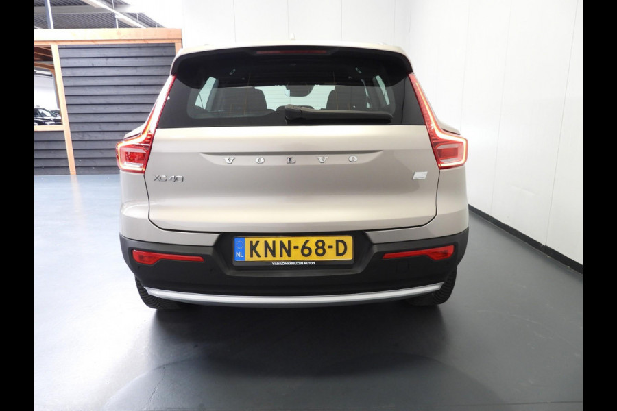 Volvo XC40 1.5 T4 Plug-In Hybrid Core Bright NAVI/CAMERA/LED/18"LMV!