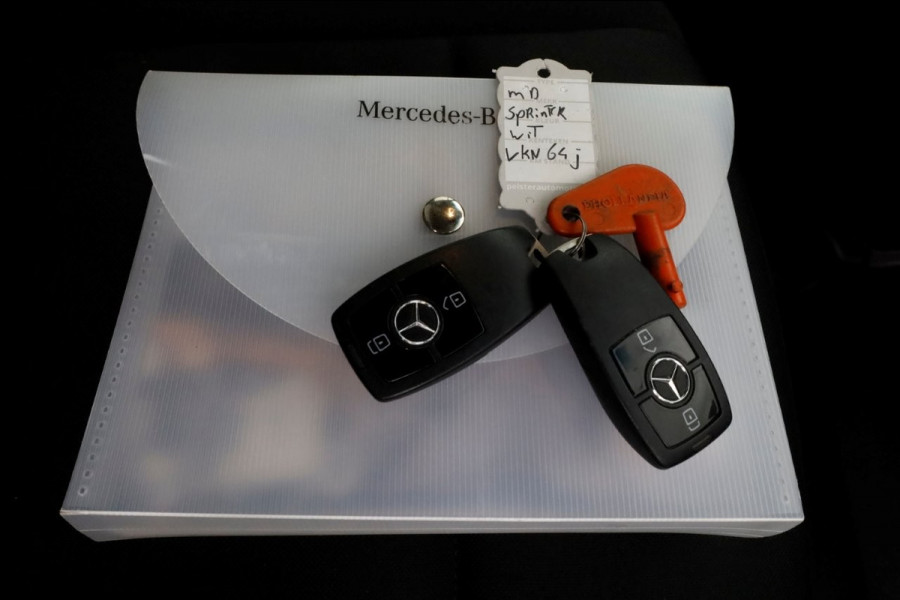 Mercedes-Benz Sprinter 314 CDI 143pk E6 Bakwagen met laadklep en zijdeur L440cm 1020kg laadverm. 06-2021