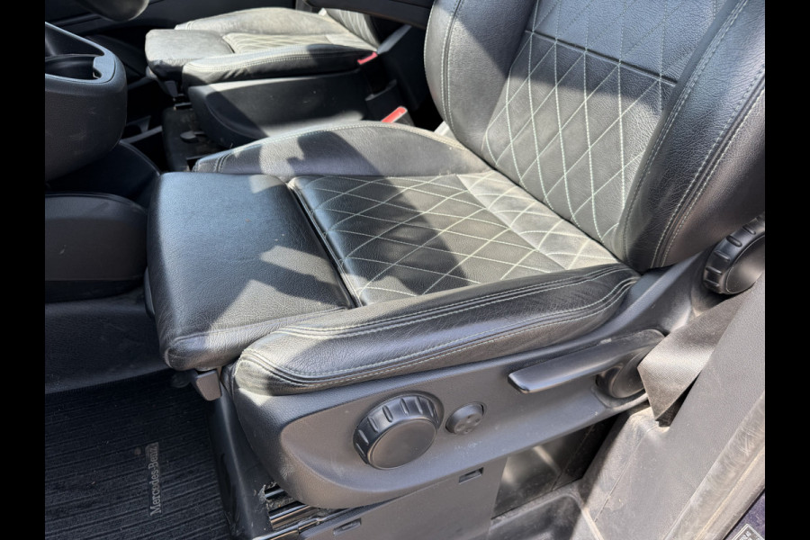 Mercedes-Benz Vito 114 CDI automaat L2H1 DC 5 persoons / euro 6 / bpm vrij / vaste prijs rijklaar € 28.950 ex btw / lease vanaf € 473 / leer / camera / cruise en climate control / navigatie / trekhaak !