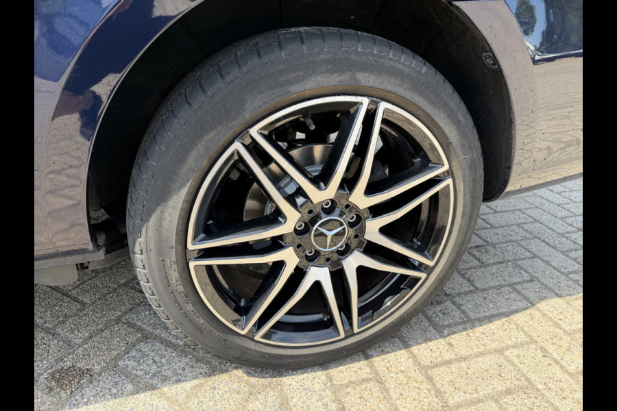 Mercedes-Benz Vito 114 CDI automaat L2H1 DC 5 persoons / euro 6 / bpm vrij / vaste prijs rijklaar € 28.950 ex btw / lease vanaf € 473 / leer / camera / cruise en climate control / navigatie / trekhaak !