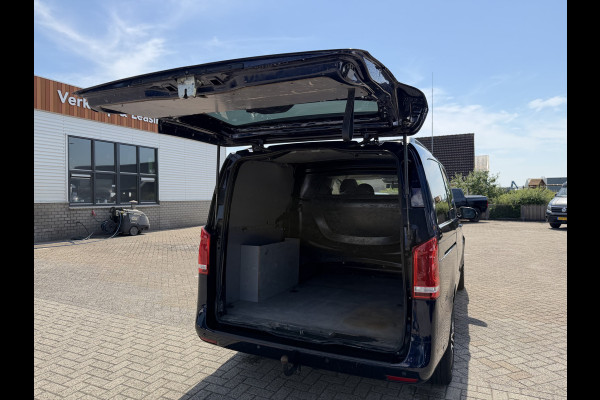 Mercedes-Benz Vito 114 CDI automaat L2H1 DC 5 persoons / euro 6 / bpm vrij / vaste prijs rijklaar € 28.950 ex btw / lease vanaf € 473 / leer / camera / cruise en climate control / navigatie / trekhaak !