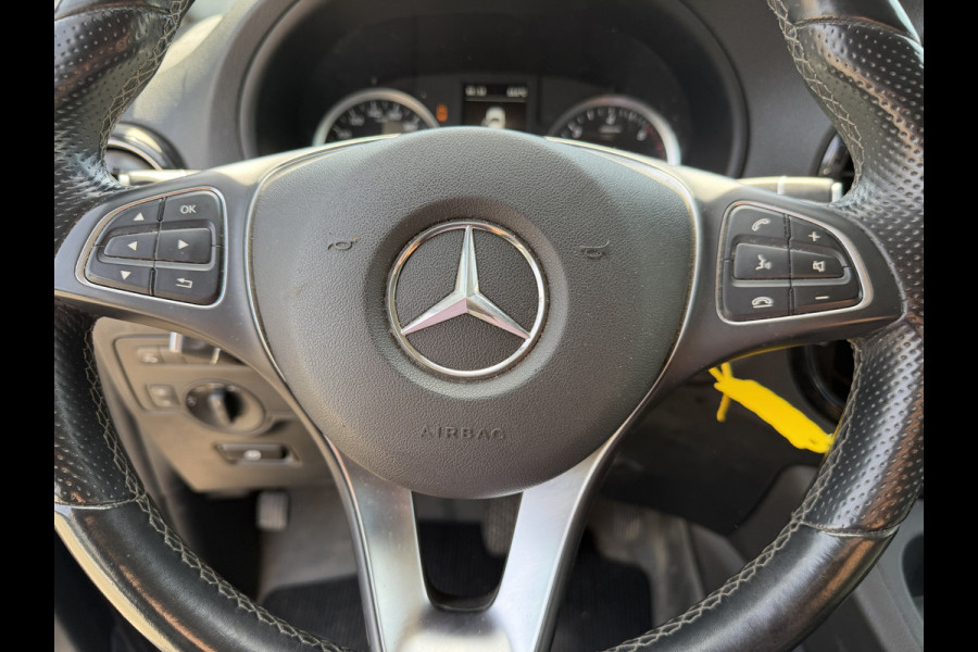 Mercedes-Benz Vito 114 CDI automaat L2H1 DC 5 persoons / euro 6 / bpm vrij / vaste prijs rijklaar € 28.950 ex btw / lease vanaf € 473 / leer / camera / cruise en climate control / navigatie / trekhaak !