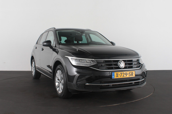 Volkswagen Tiguan 1.5 TSI Life > 150pk automaat/Winterpakket/Apple CarPlay, Android Auto