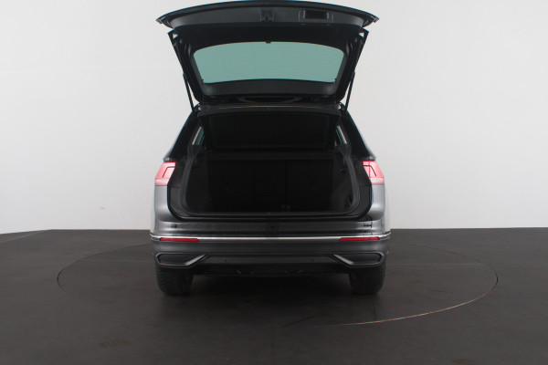 Volkswagen Tiguan 1.5 TSI Life > 150pk automaat/Winterpakket/Apple CarPlay, Android Auto