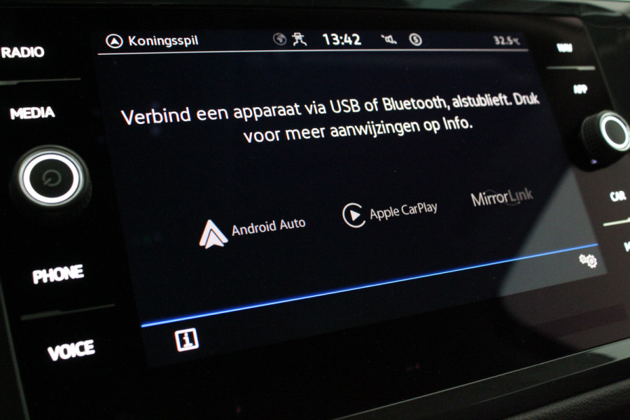 Volkswagen Tiguan 1.5 TSI Life > 150pk automaat/Winterpakket/Apple CarPlay, Android Auto