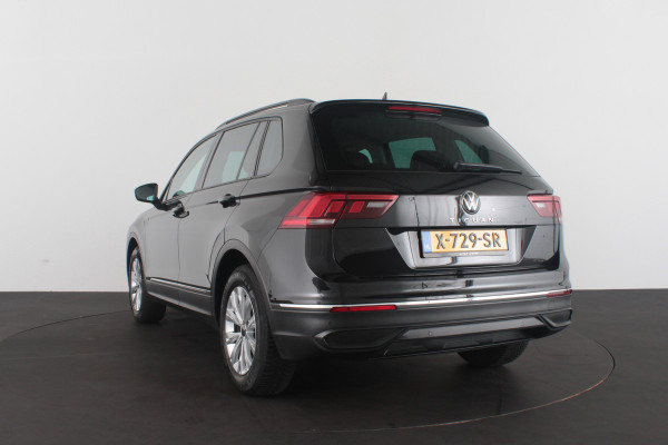 Volkswagen Tiguan 1.5 TSI Life > 150pk automaat/Winterpakket/Apple CarPlay, Android Auto