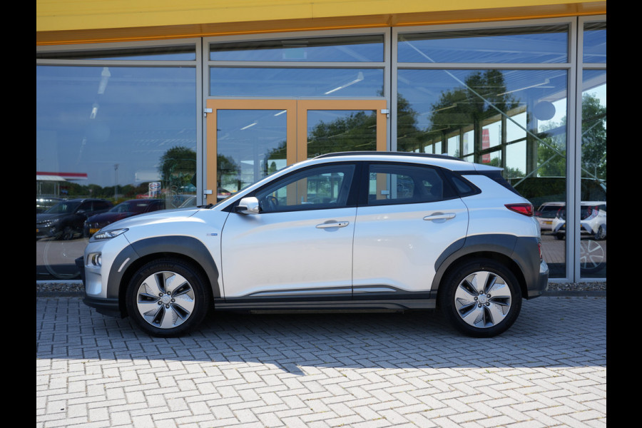 Hyundai Kona EV Comfort 64 kWh | Warmtepomp | Cruise control adaptief | Apple Carplay |