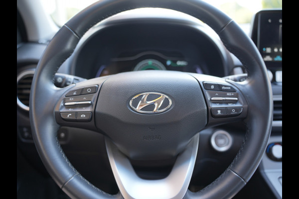 Hyundai Kona EV Comfort 64 kWh | Warmtepomp | Cruise control adaptief | Apple Carplay |